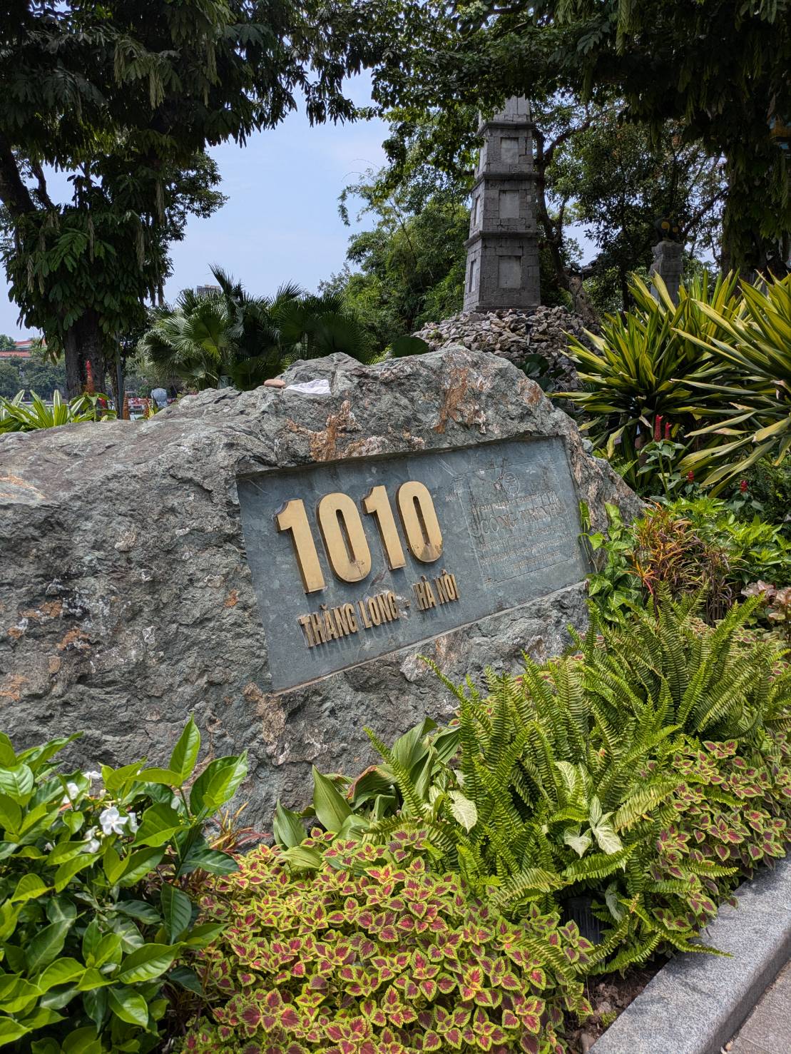 Hanoi: Est. 1010
